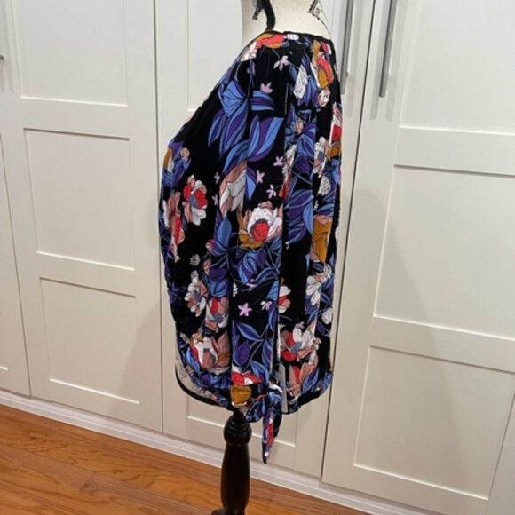 FREE PEOPLE Keepin’ On Printed Top Size S - Picture 2 of 9
